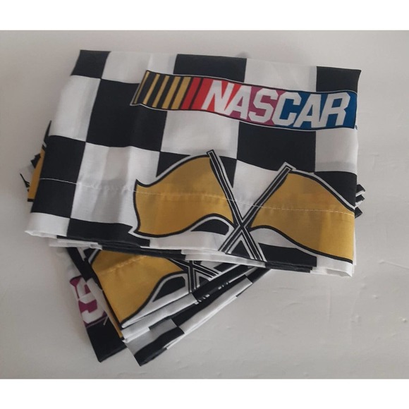 Vintage Dan River Nascar Valances x2 U.S.A. Fans - Picture 1 of 4